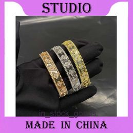 High end designer bangle for vancleff Original Narrow Edition 18K Rose Gold Diamond Kaleidoscope Bracelet Female V Gold Clover Flower Straight Original 1:1 With logo