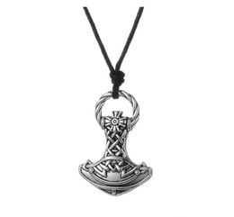 GX008 New Vintage Pagan Charms Amulet Viking Hammer Metal Religious Pendant European Style Necklaces For Man3277218