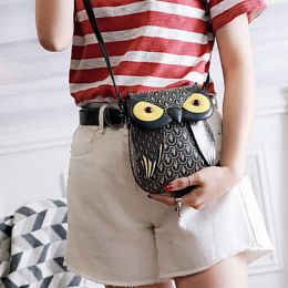 Women Shoulder Bag Buckle Cute Owl Crossbody Bag for Summer Party Shopping
