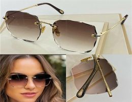 New fashion design women popular sunglasses 161 square frameless wavy crystal cutting lens light color decorative protective eyewe9682464