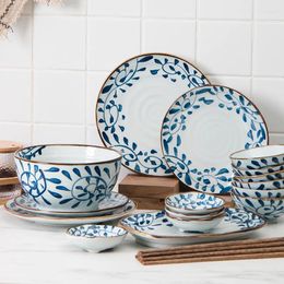 Teaware Sets 6 People User Ceramic Dinnerware Set Japan Style Under Glazed Handpainted Cutlery Bowls 8inch Plate 2 10pairs Chopsticks Gift