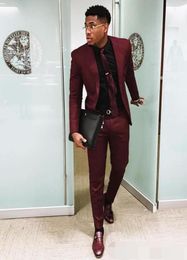 Two Pieces Mens Suits Slim Fit Wedding Grooms Tuxedos Cheap One Button Formal Prom Suit Jacket And Pants With Tie Chic Burgundy1269004