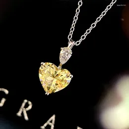Pendants 2024 Exquisite Silver Color Heart Necklace Chain For Women Yellow Zircon Pink Pendant Short Charms Jewelry