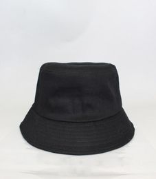 Fashion Designer Letter Bucket Hat For Womens Mens Foldable Caps Black Fisherman Beach Sun Visor wide brim hats Folding ladies wom5370707