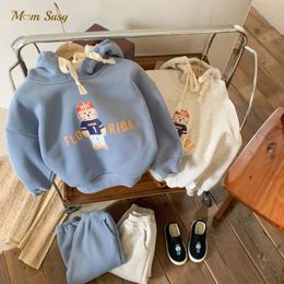 Baby Girl Boy Fleece Inside Clothes Set Cartoon Print HoodiePant 2pcs Infant Toddler Child Clothing Set Winter Clothes 1-7Y 240329