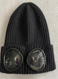 Two Lens Glasses Goggles Beanies Men Knitted Hats Skull Caps Outdoor Women Uniesex Winter Beanie Black Grey Bonnet Gorros207Q3550631