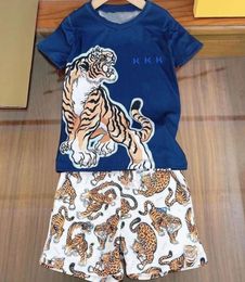 Fasion Child Designer Clothe Sets Childrens Kids Short Sleeve Tshirt With Tigers Print Shorts Set Suit Brand Boys Clothing Cotton75603606