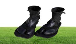 Designer Stivali da donna divisa Stivali Tabi Personalità piatta Stivali caviglie di punta giapponese Ninja Scarpe calzini calzini Stivali Super Star 2109143833097