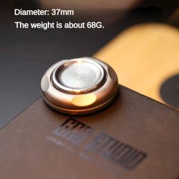 Decompression Toy Fidget Spinner EDC Mechanical Magnetic Push Card Snap Coin Office Decompression and Decompression Artifact Adult Metal Toy 240412