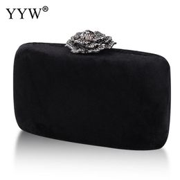 Velvet Clutch Bag for Women 2023 Luxury Designer Purse and Handbag Diamond Flower Lock Bridal Evening Bag Wedding Clutch Bags