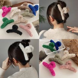 Cute Plush Fur Hair Claw Clips Fluffy Grab Hair Clips Hairpin Women Girls Small Plush Hair Pins Winter Headwear Hair Accessories