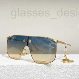 Sunglasses Designer Fashion men Golden Mask sunglasses for women designer luxury big frame Sun Glasses with pendant JCG9