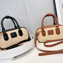 Luxury Designer New Fashion Women's Crossbody Bag Leather Canvas Material Letter Logo High-End Handbag Interior Zipper Bag Design Brand 7A Material Bag