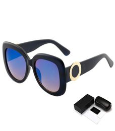 Designer Sunglasses Simple Classic Style Designs Fashion Element Trend DelicateAdumbral Eyeglasses Design for Man Woman 6 Colours T5881676