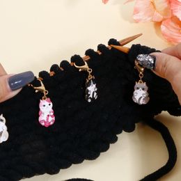 Zinc Based Alloy Knitting Stitch Markers Cat Animal Gold Plated Enamel Cut Cat Bag Charms Pendant 4.5cm X 1.4cm, 1 Set