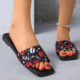 2024 Summer Women's Slippers Fashion Cute Flat Casual Outdoor Personality Comfortable Non-Slip Beach Sandals Size 36-42