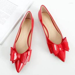 Casual Shoes Big Size 44/45 Ladies Single Bowtie Flats Pu Leather Loafers Women Bowknot Pointed Toe Woman Flat Wedding ShoesBride