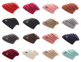 CC Knitted Hats Trendy Winter Beanie Warm Oversized Chunky Skull Caps Soft Cable Knit Slouchy Crochet Hats 17 Colors 20pcs TCC035409555