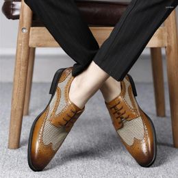 Casual Shoes Classic Retro Style Men Leather Business Derby Fashion Pointed Oxfords Breathable Man Moccasins