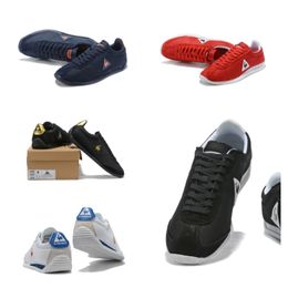 Designer Shoes Sneakers Casual shoes Women Men Running Shoes 36-44 size black white blue yellow free shipping GAI