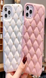 1pcs Phone Case Cases For Iphone 8 Xr Xs 11 12 Pro Max Plus European And American Small Fragrance Style Rivet Leather Protective6682958