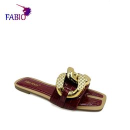 metal FABIO sandals Cross buckle decoration Womens slippers summer flat bottom Beach Flip Flops Casual shoes d b