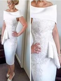 Stunning Embroidery Mini Short Mother of Bride Groom Dress 2019 Sheath Offshoulder Peplum Knee Length Prom Cocktail Evening Gowns3876669