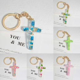 New Handmade Drop Glue Cross Keychain with Colourful Dried Flower Sequin Filled Pendant for Women Girls Bag Ornament DIY Popular Gift