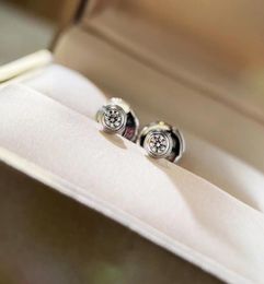 S925 silver love stud earring with 08quot sparky diamond for mother and women wedding Jewellery PS57311071847