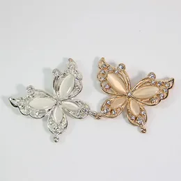 Brooches MOZOG Exquisite Butterfly Lapel Pins Electroplated Alloy Badges Brooch Ultralight Delicate Ornaments Clothing Decoration