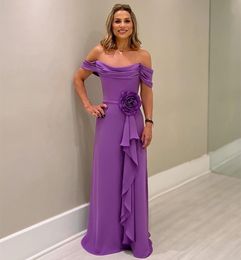 Elegant Long Purple Mother of the Bride Dresses With Ruffles/Hand Made Flower A-Line Chiffon Floor Length Godmother Dresses Formal Party Gown Women Dresses
