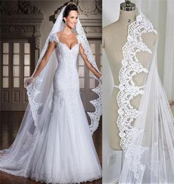 Vintage Long Bridal Veil Wedding Accessories Veils velos de novia WhiteIvory 3M Cathedral Length Lace Edge Wedding Veil With Comb6754905