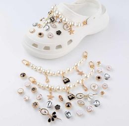 Luxury Rhinestones Charms Designer DIY Pearl Chain Shoes Decaration For Jibbi s Kids Boys Women Girls Gifts8228117