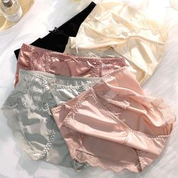 Women's Panties High End Women Satin Traceless Ice Silk Skincare Lightweight Breathable Sexy Mid Waist Underwear Female Lingerie