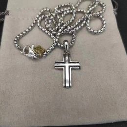 Designer Retro Vintage Designer Jewelry Necklace for Men Cross Pendant Jewlery Popular Mens Necklaces Chain Man Birthday Gift
