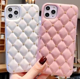 1pcs Phone Case Cases For Iphone 8 Xr Xs 11 12 Pro Max Plus European And American Small Fragrance Style Rivet Leather Protective9322848