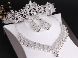 Bride wedding crown necklace earrings threepiece set designer white crystal Jewellery set handmade fine craft headpieces6018500
