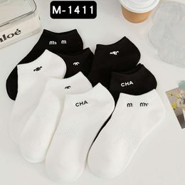 Socks & Hosiery 2023 Spring/summer All Cotton Letter Stamping Boat Label Black White Short Barrel Low Waist Women's European Cargo Brand