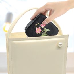 Natural Jewelry Storage Box Organizer Daisy Display Travel Jewelry Modern Case Boxes Leather Earrings Necklace Organizer Gift