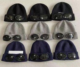 Designer two Lens Glasses Goggles Beanies Men Knitted Hats Skull Caps Outdoor Women Uniesex Winter Beanie Black Grey Bonnet9940915