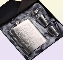 Hip Flasks Metal Portable Flagon Stainless Steel Gifts Travel Silver Whiskey Alcohol Liquor Bottle Male Mini Bottles8425557