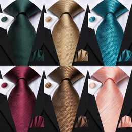 Bow Ties Green Solid Tie For Men 2024 Elegant Mens Necktie Pocket Square Cufflinks Groom Wedding Accessory Hi-Tie Design Wholesale