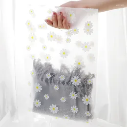 Gift Wrap 100Pcs/Lot Frosted Daisy Jewelry Plastic Bag With Handles Wedding Party Packing Store Small Shopping Bags
