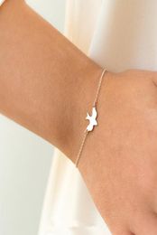 Small Peace Dove charm Bracelet Soar Flying Bird animal Bracelet Little llow Baby Bird Bracelets Abstract Bracelets jewelry9751539