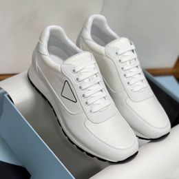 2024 New Fashion Designer white casual shoes for men and women lace-up ventilate comfort Leather splice all-match Anti slip Sports shoes Running shoes DD0411P 38-44 10