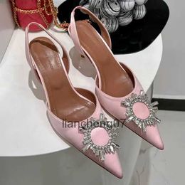 Sandals Designer Sandals Amina muaddi Dress Shoes Satin pointed slingbacks Bowtie pumps Crystal-sunflower Womens Luxury sexy Party Wedding 24040413RD5U