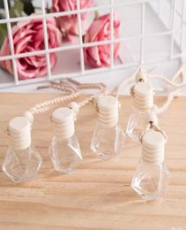Rhombic Essential Oils Diffusers Car Pendant Perfume Bottle Glass Ornaments Empty Bottles Round Wooden Lid Air Freshener Whole6576643
