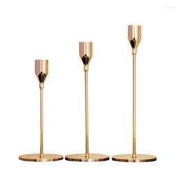 Candle Holders European Style Metal Holder Simple Golden Wedding Decoration Bar Party Living Room Home Decor Candlestick