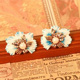 Vintage flower women's earring hand-painted enamel inlaid diamond copper 18K gold plated luxury flower ear studs New design DJ-01