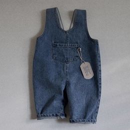 2024 Spring New Baby Denim Overalls Kids Boys Loose Jeans Baby Casual Pants Infant Girls Vintage Strap Trousers Toddler Clothes
